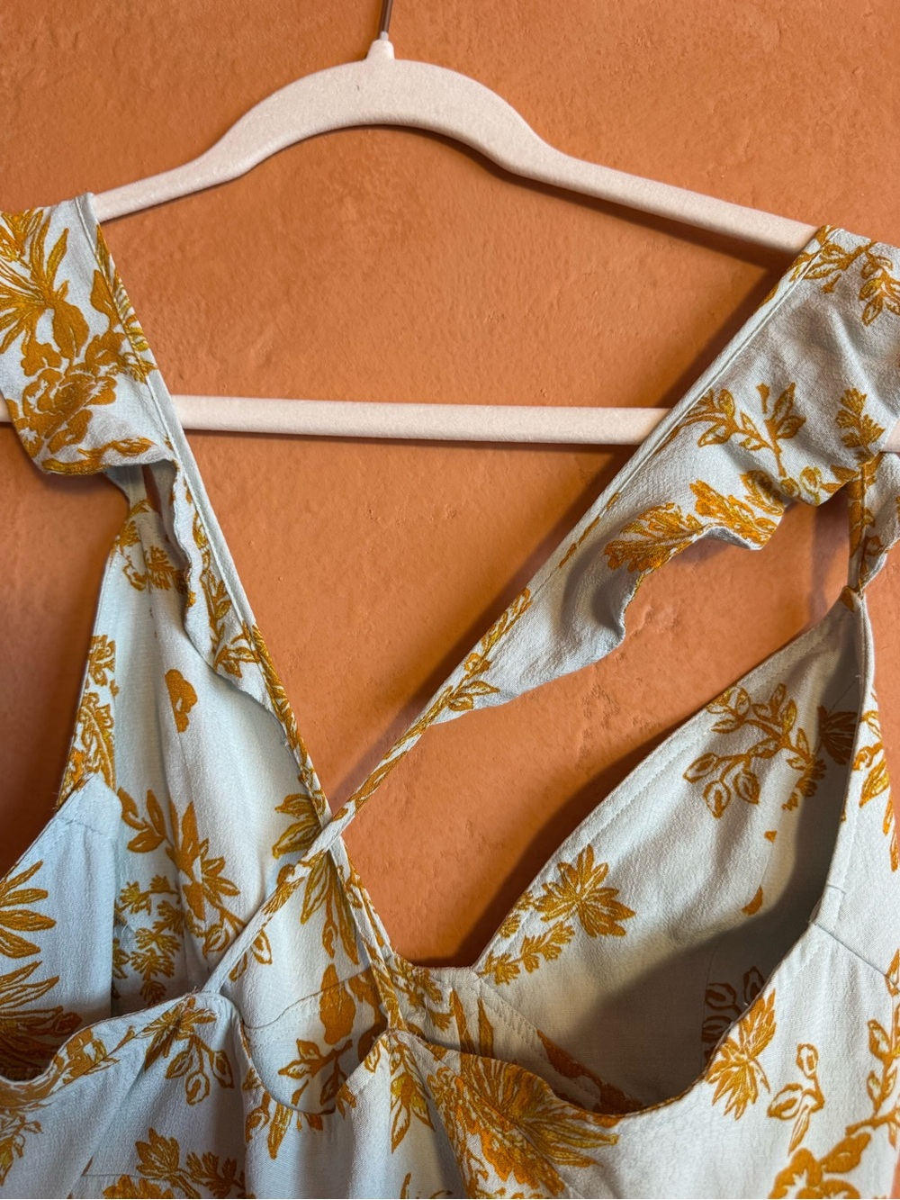 Free People Wide Leg Floral Jumpsuit Cross Strap Button Front Size 8 - Picture 5 of 9